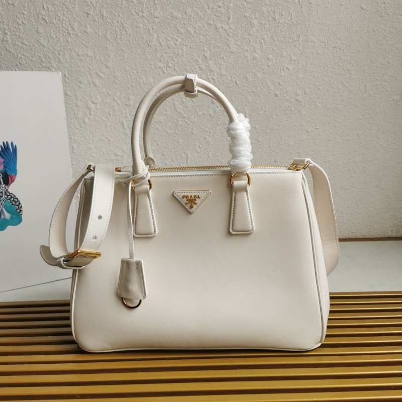 Pra*a top handle bags